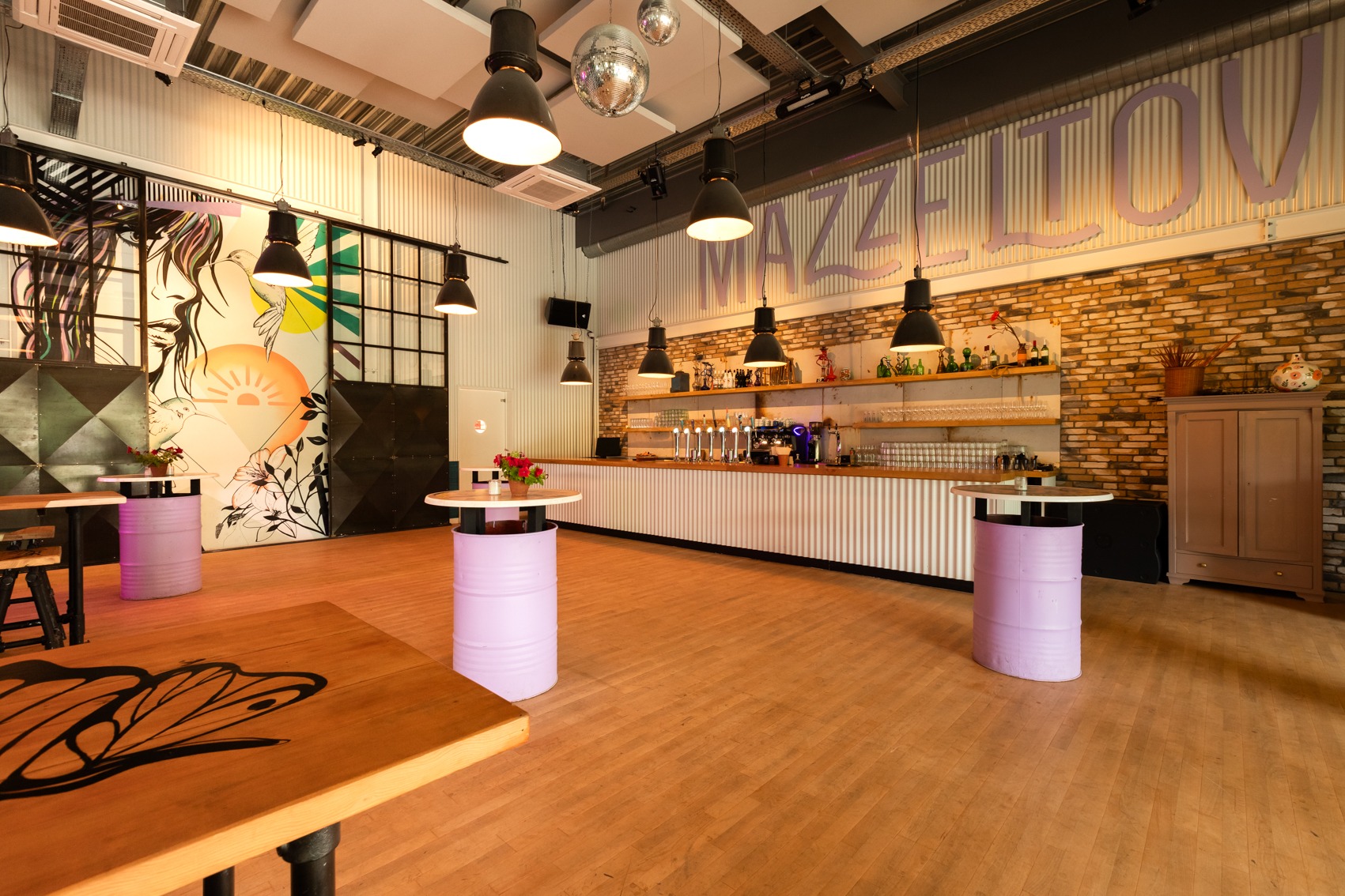 Toepassen van toffe materialen horecaconcept